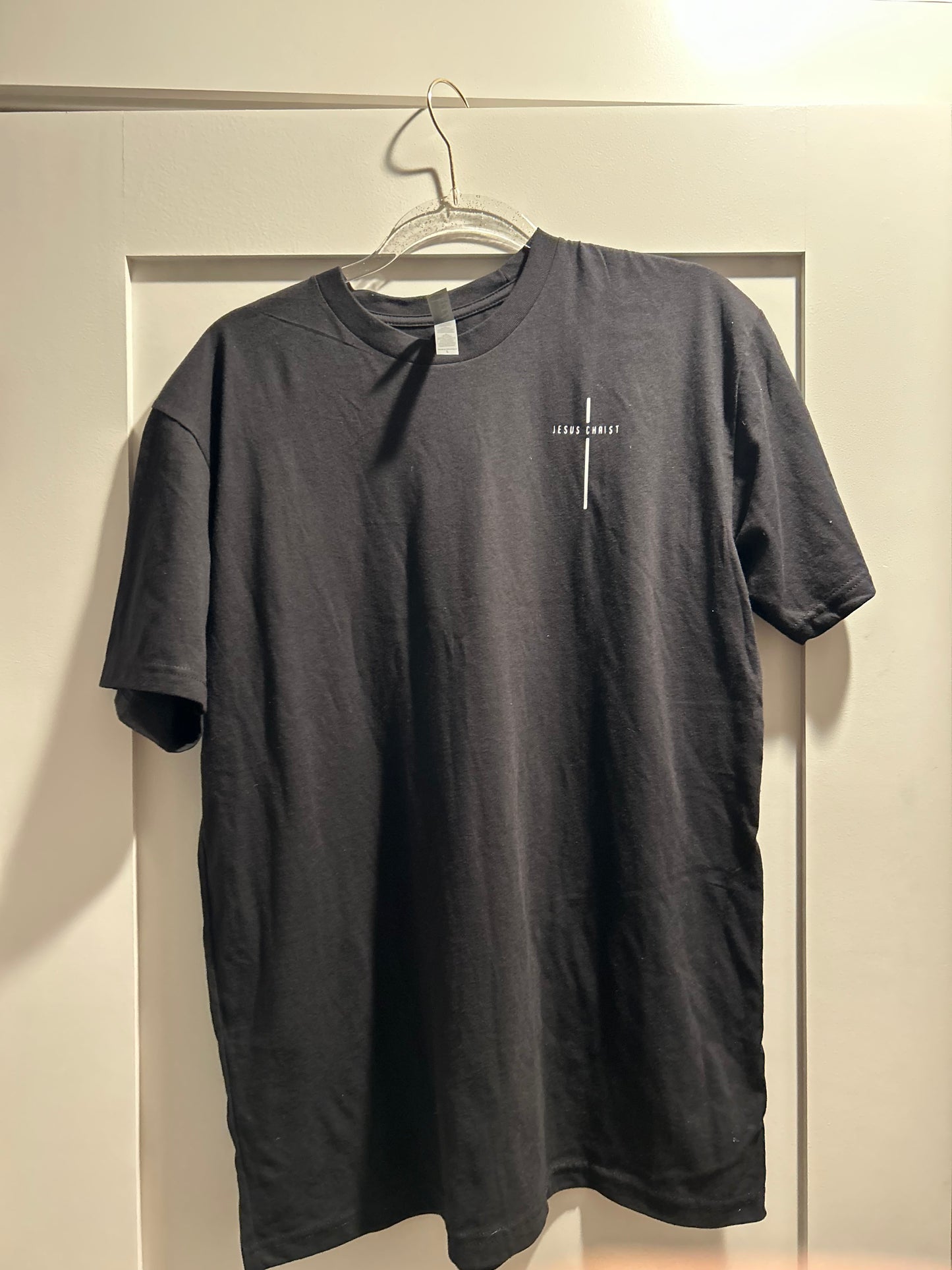 Jesus loves you T-Shirt